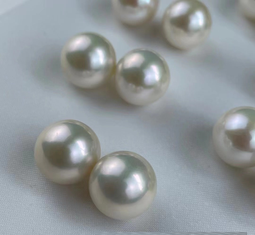 Pendientes de perlas blancas de moda para mujer