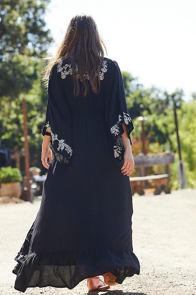 Vestido de diosa vintage con bordados de flores bohemias para primavera y verano para mujer