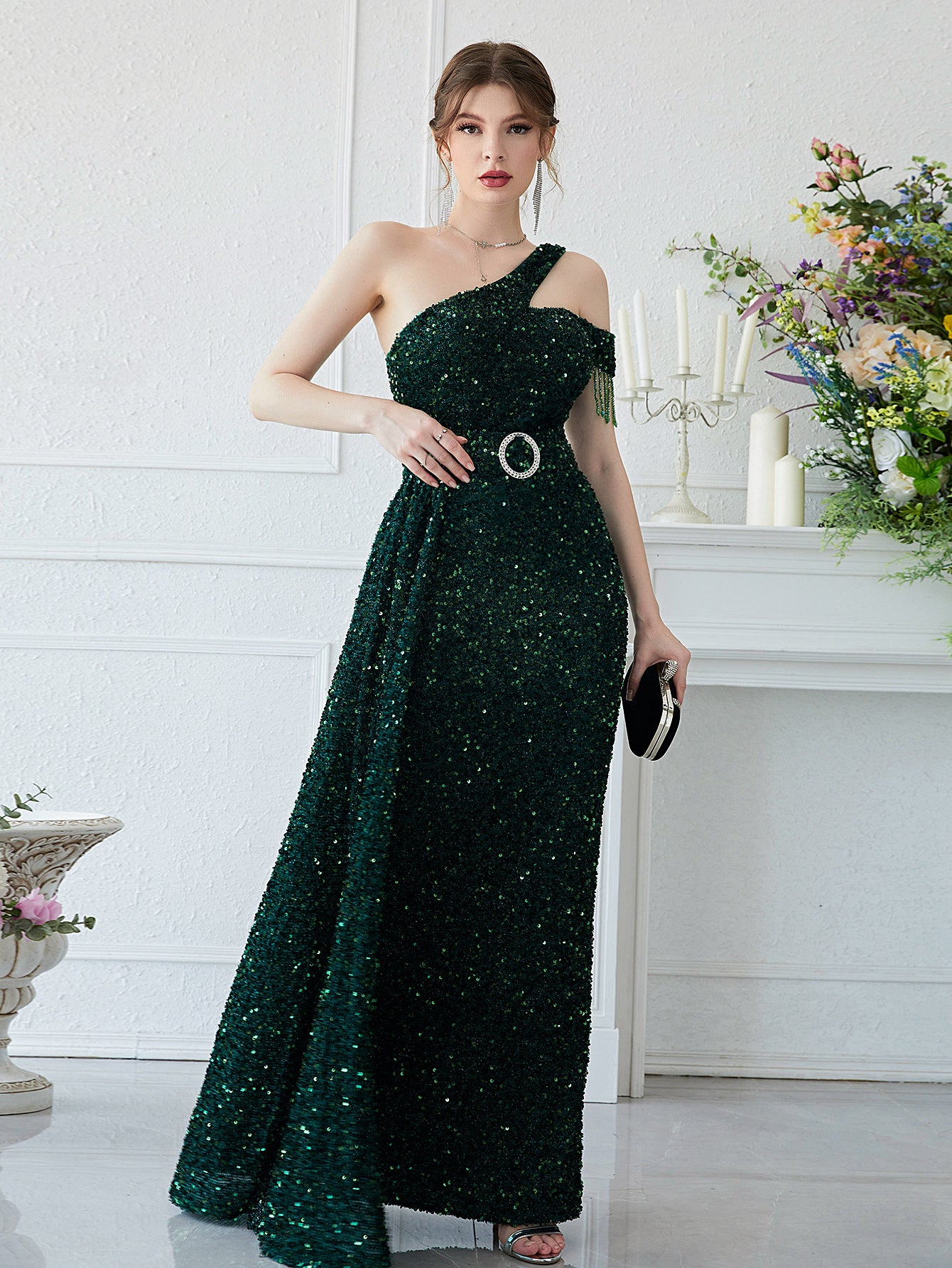 Robe élégante à paillettes, épaules dénudées, sans manches, robe de soirée, coupe ajustée, robe queue de poisson à paillettes