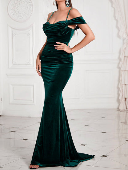 Vestido verde sexy con hombros descubiertos y espalda descubierta para mujer