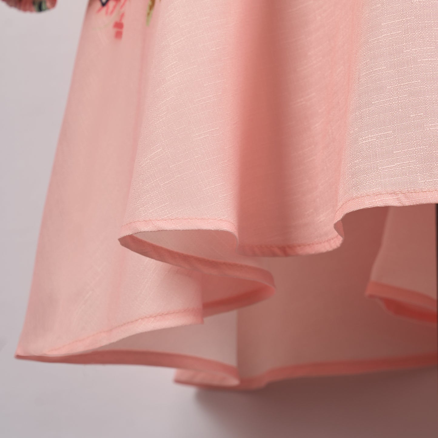 Robe imprimée à simple boutonnage et manches lanternes pour femmes