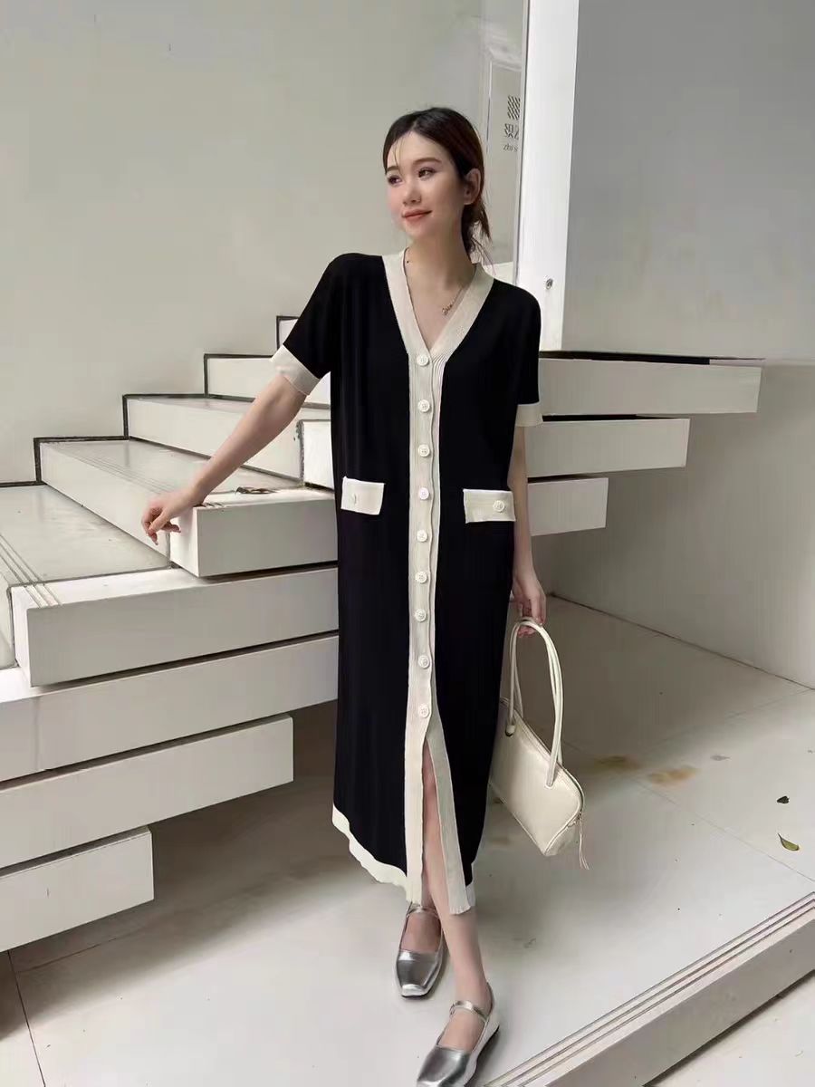 Summer Simple Contrast Color V Neck Mid Length Single Breasted Loose Slimming Elegant Short Sleeved Dress Women