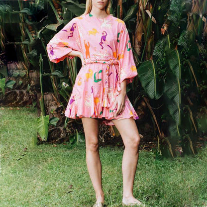 Vestido ajustado con cintura controlada y cordones para vacaciones en la playa con dobladillo plisado de color en contraste para mujer