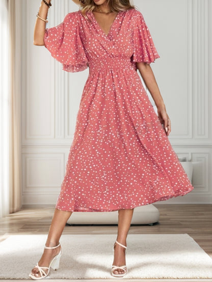 Robe d'été à manches courtes et col en V pour femmes