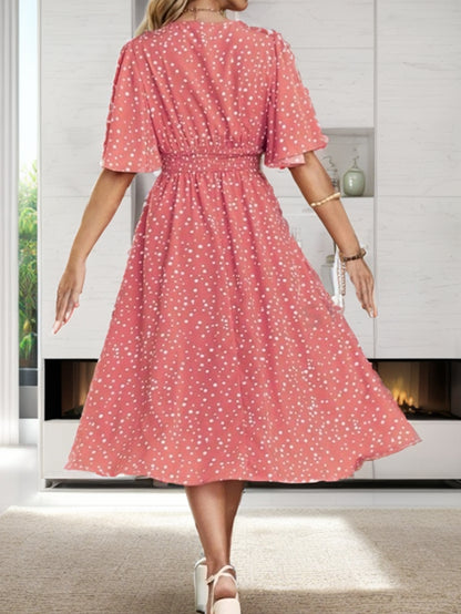 Robe d'été à manches courtes et col en V pour femmes