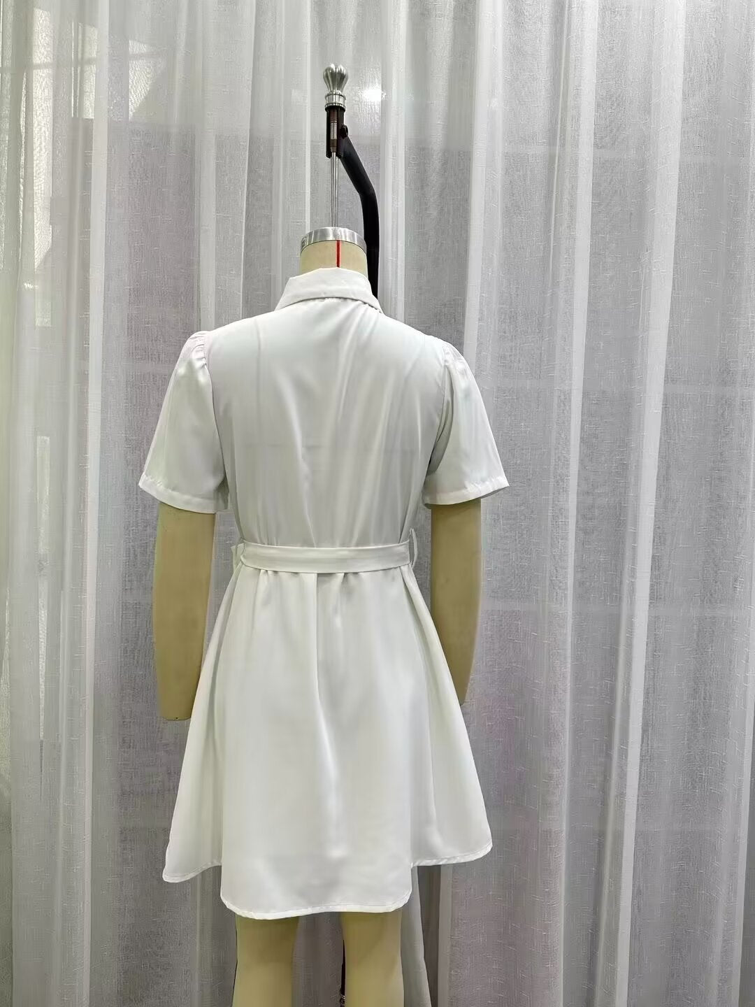 Robe chemise blanche Simple et décontractée pour femmes, vêtements d'été