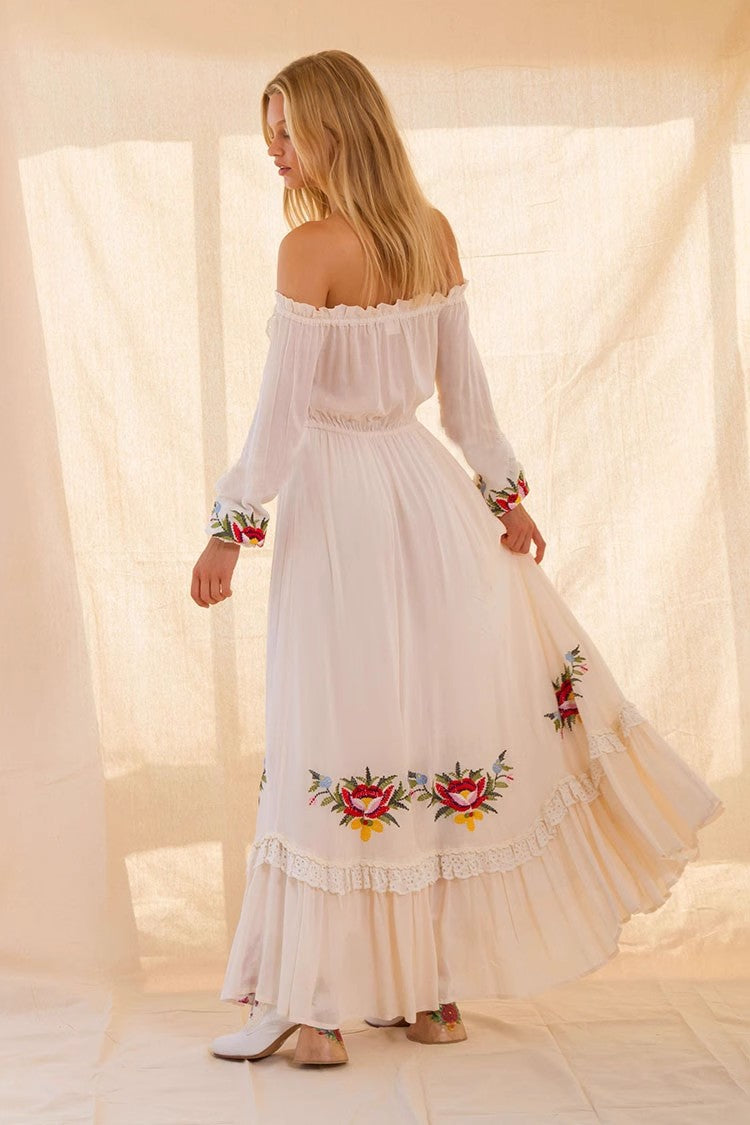 Vestido bohemio con escote en pico