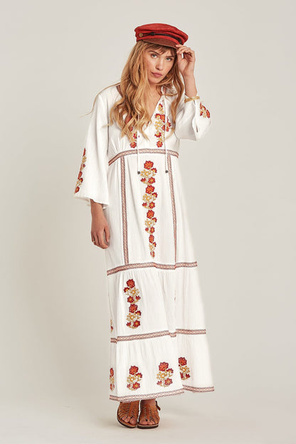 Robe de vacances brodée style bohème