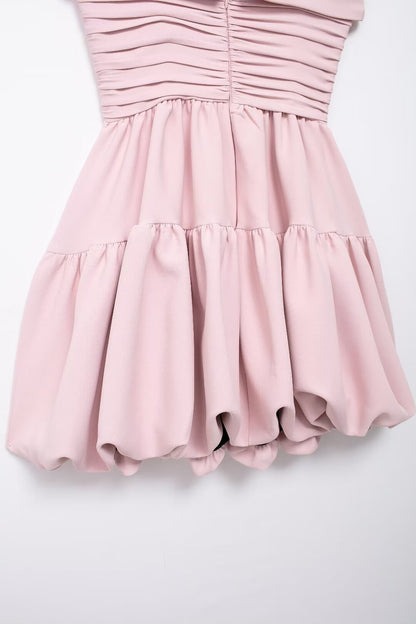 Robe courte à volants et imprimé ballon, coupe cintrée, pour femmes