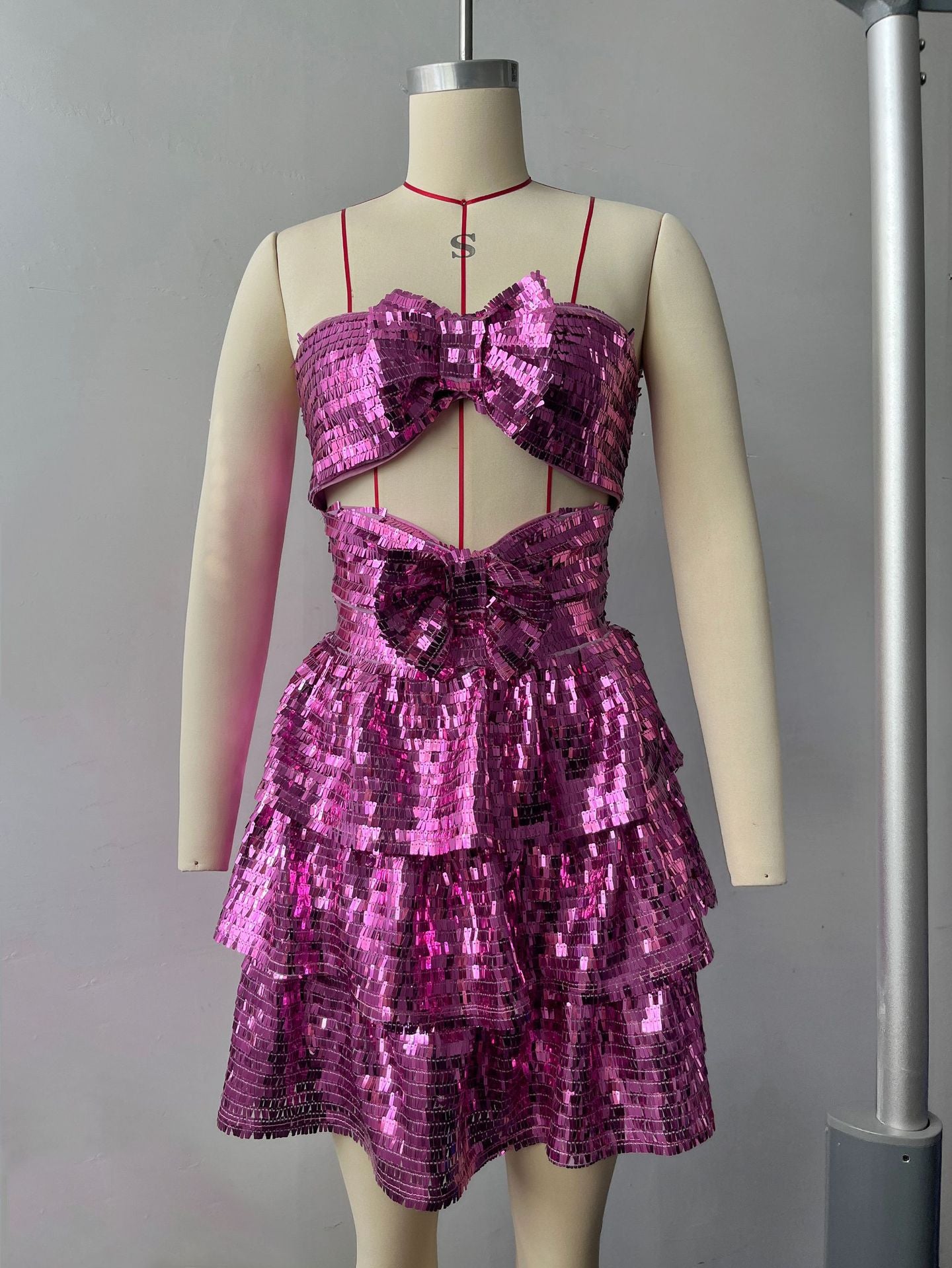 Women's Hollow Pleated Bow Square Sequins Dress