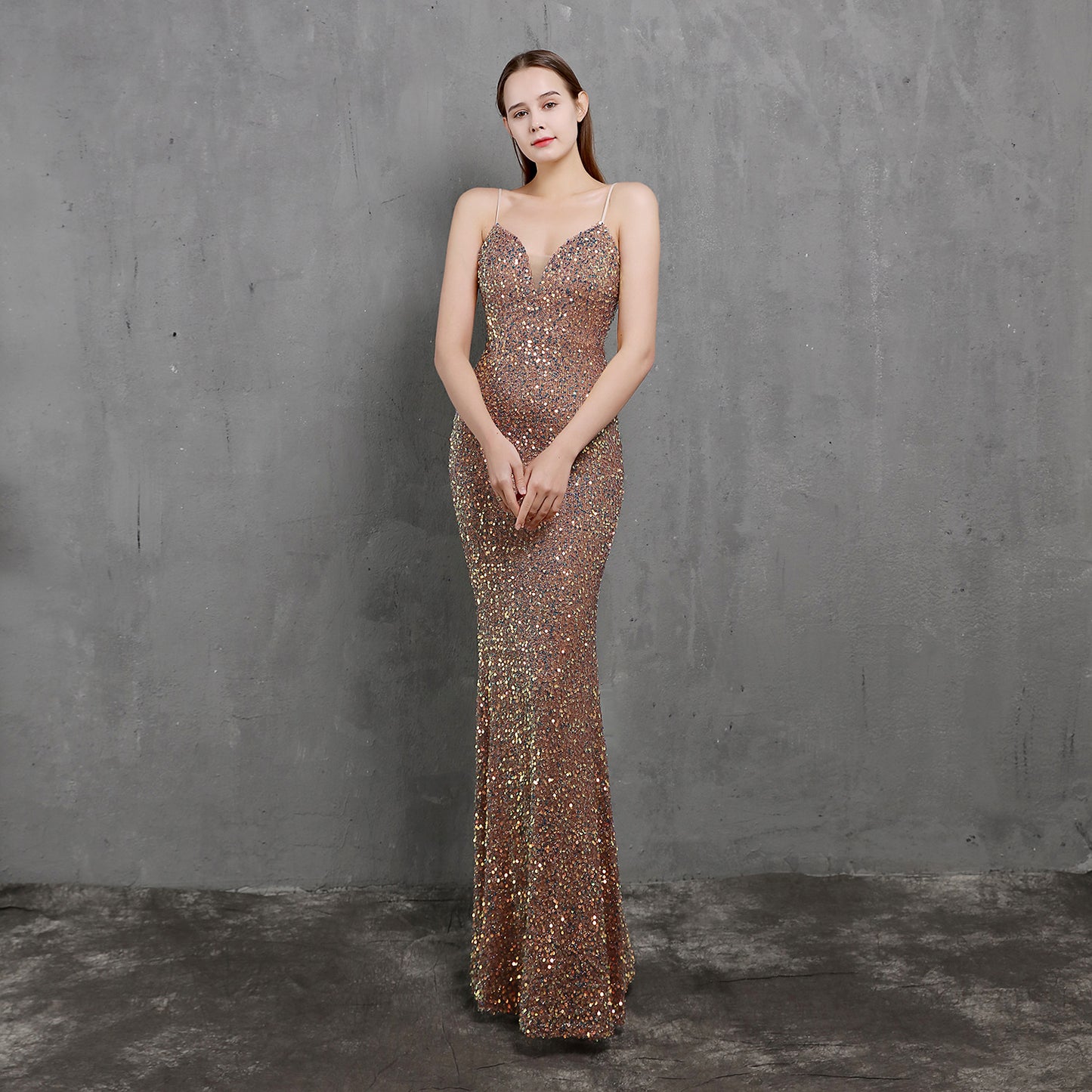 Robe de soirée de rassemblement de mondaine à paillettes colorées et lourdes, robe de toast sexy et longue et amincissante pour mariée