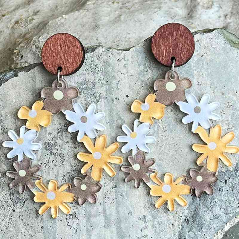 Boucles d'oreilles florales en forme de larme