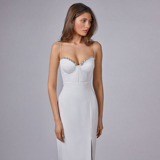 New Sleeveless Mid-Waist White Solid Color Sling Simple Dress Metal Corsage Annual Party Evening Dress