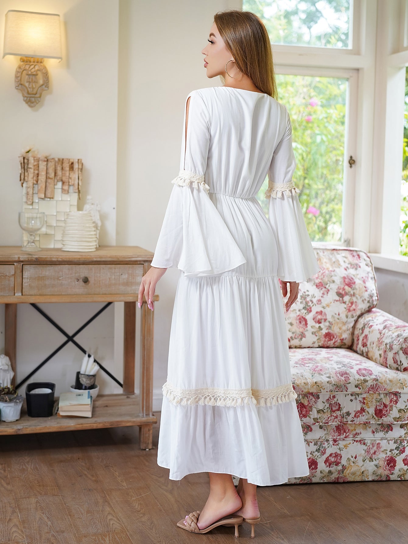 Robe mi-longue blanche à manches longues et col en V pour femme, vêtement d'automne décontracté, sans ceinture