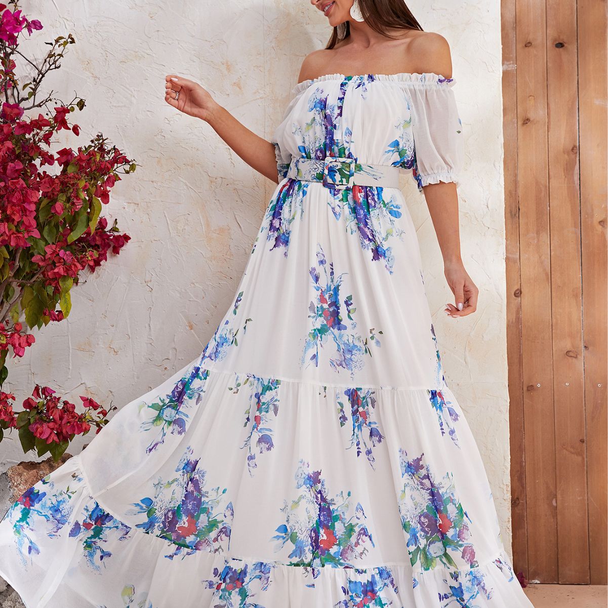 Robe longue en mousseline de soie à manches courtes et motif floral, robe longue de vacances décontractée à taille serrée, grande robe trapèze