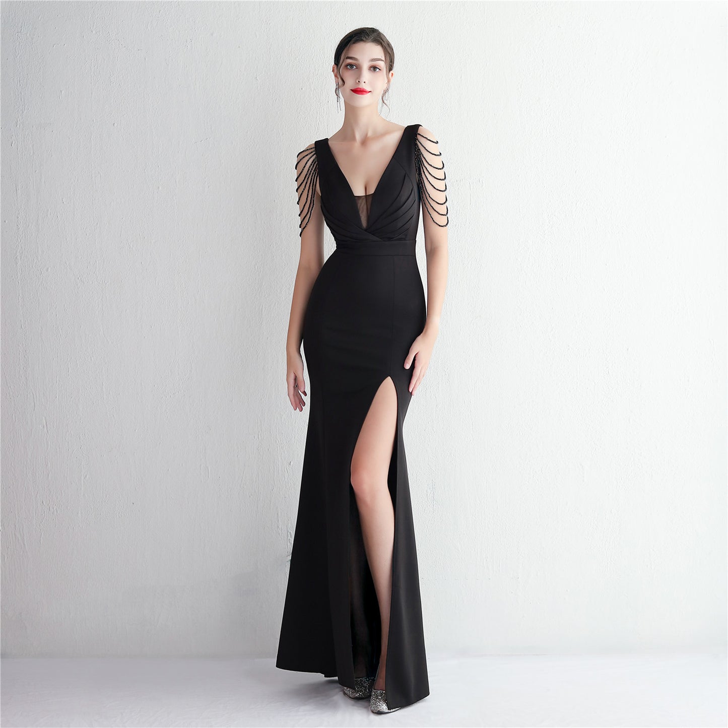 Satin Craft Beaded Long Banquet Slim Fit Evening Dress Elegant Long Sequin Annual Meeting Host