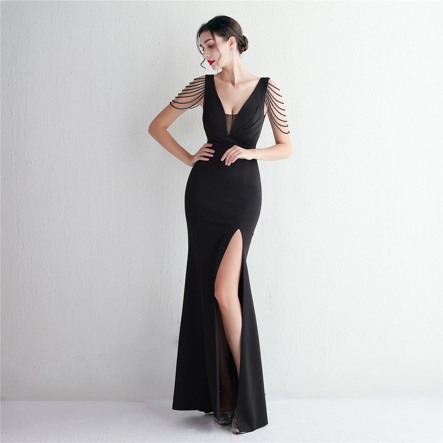 Satin Craft Beaded Long Banquet Slim Fit Evening Dress Elegant Long Sequin Annual Meeting Host