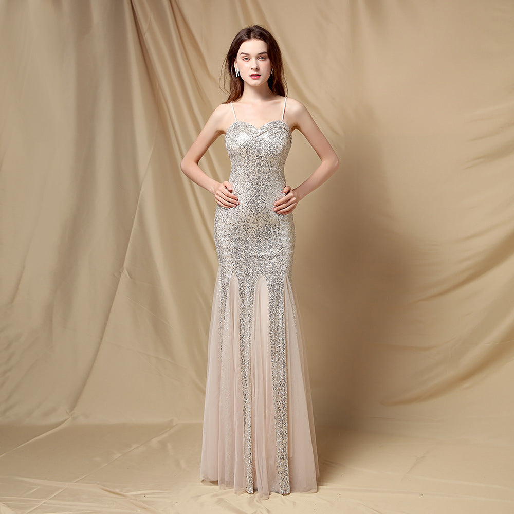 Robe de mariée longue à bretelles pour femme, coupe ajustée, en queue de poisson