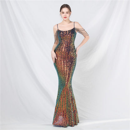 Robe de soirée longue à paillettes colorées et perles de Craft of Design