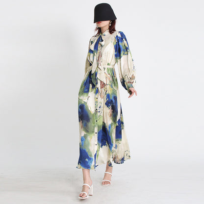 Robe longue à simple boutonnage avec lacets et décolleté style bohème rétro tendance pour l'automne