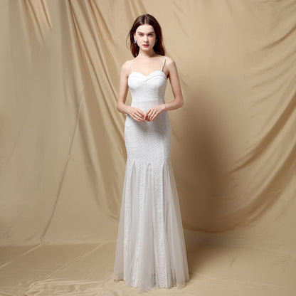 Robe de mariée longue à bretelles pour femme, coupe ajustée, en queue de poisson