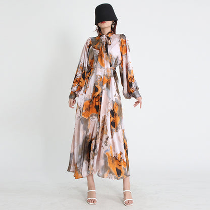 Robe longue à simple boutonnage avec lacets et décolleté style bohème rétro tendance pour l'automne