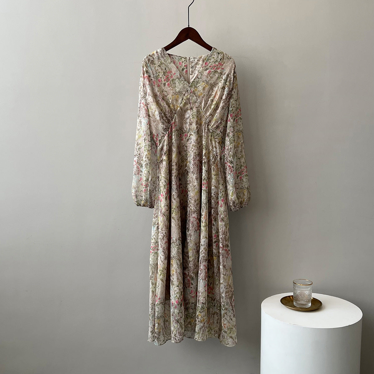 Gentle Vneck Floral Dress for Women Spring Summer Korean Long Sleeve Cinched MidLength Dress