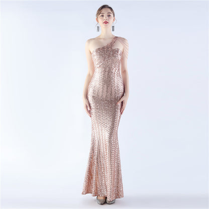 Magic Color Sequin Craft Beaded Shoulder Diagonal Collar High End Slim Fit Evening Dress