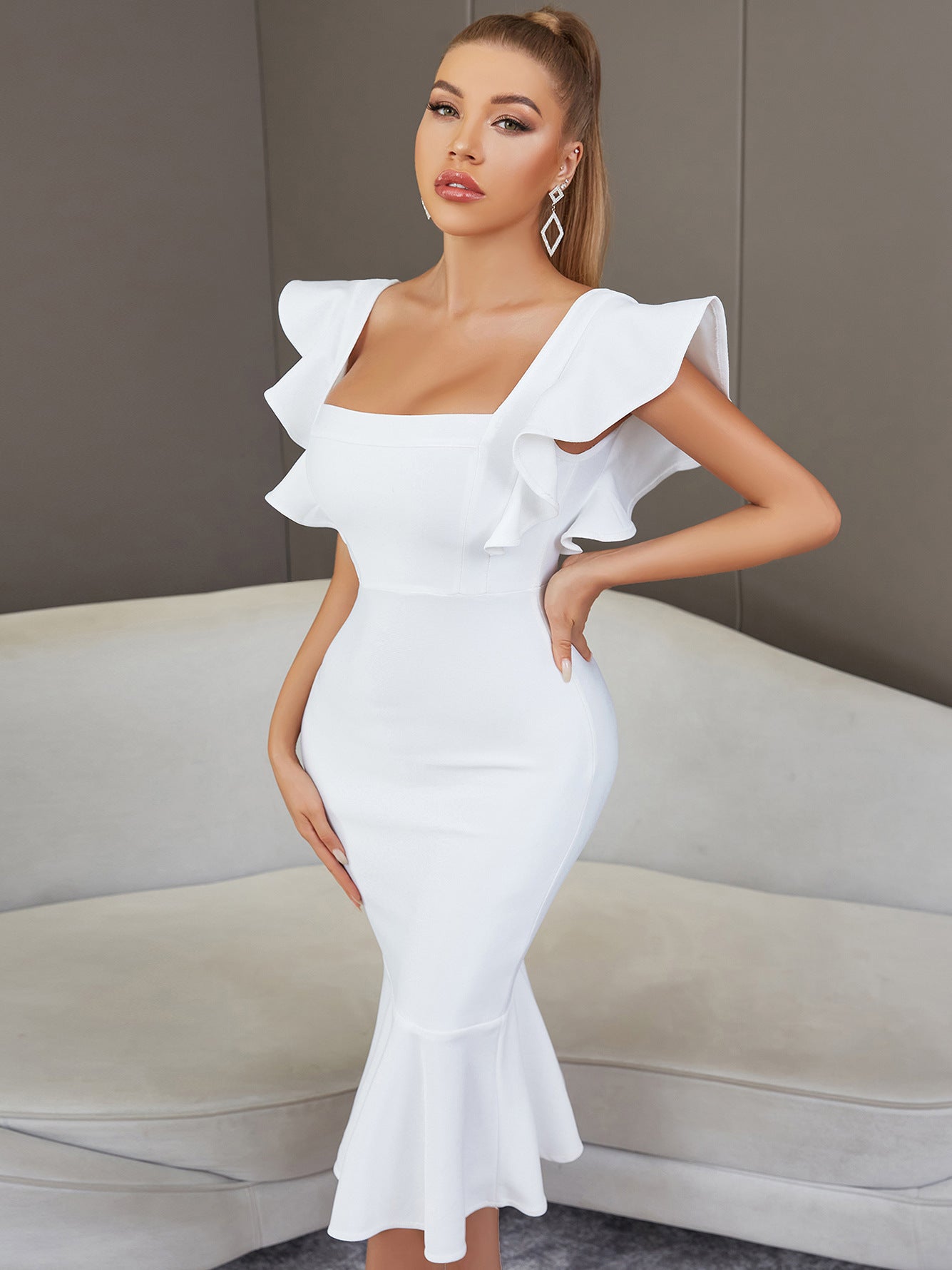 Robe d'été sexy à manches papillon et volants évasés en bandage une pièce pour soirée de mariage en club mondain