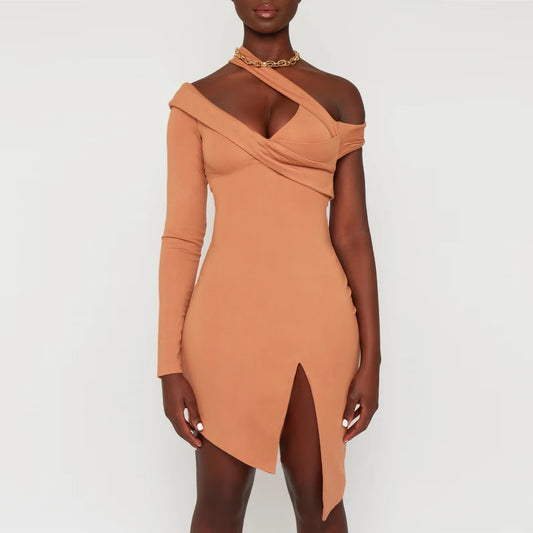 Robe d'automne Sexy découpe irrégulière asymétrique épaule Oblique Sexy frit rue Mini robe