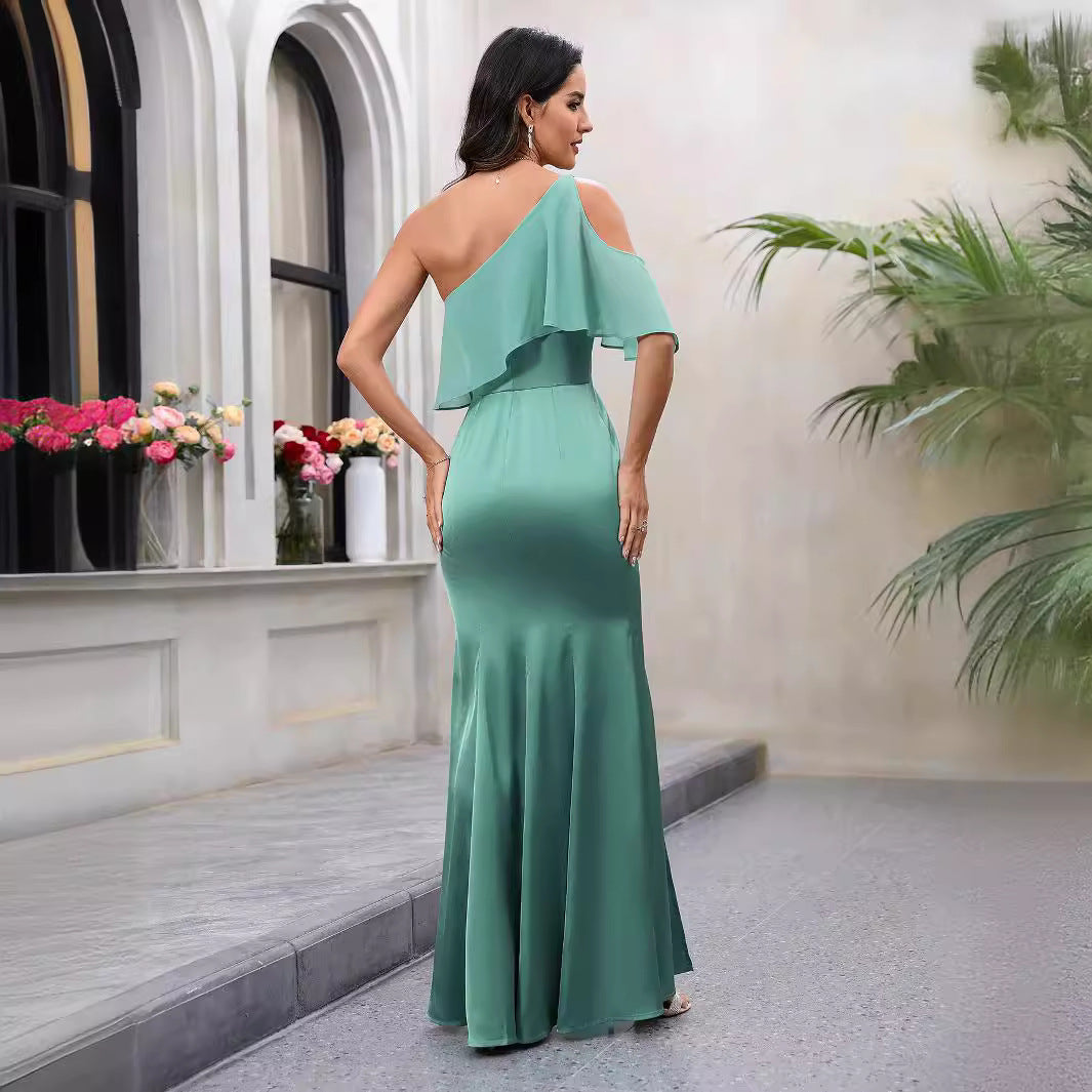 Vestido elegante ajustado con escote en diagonal y hombros descubiertos para mujer, color liso, con abertura alta y cintura alta