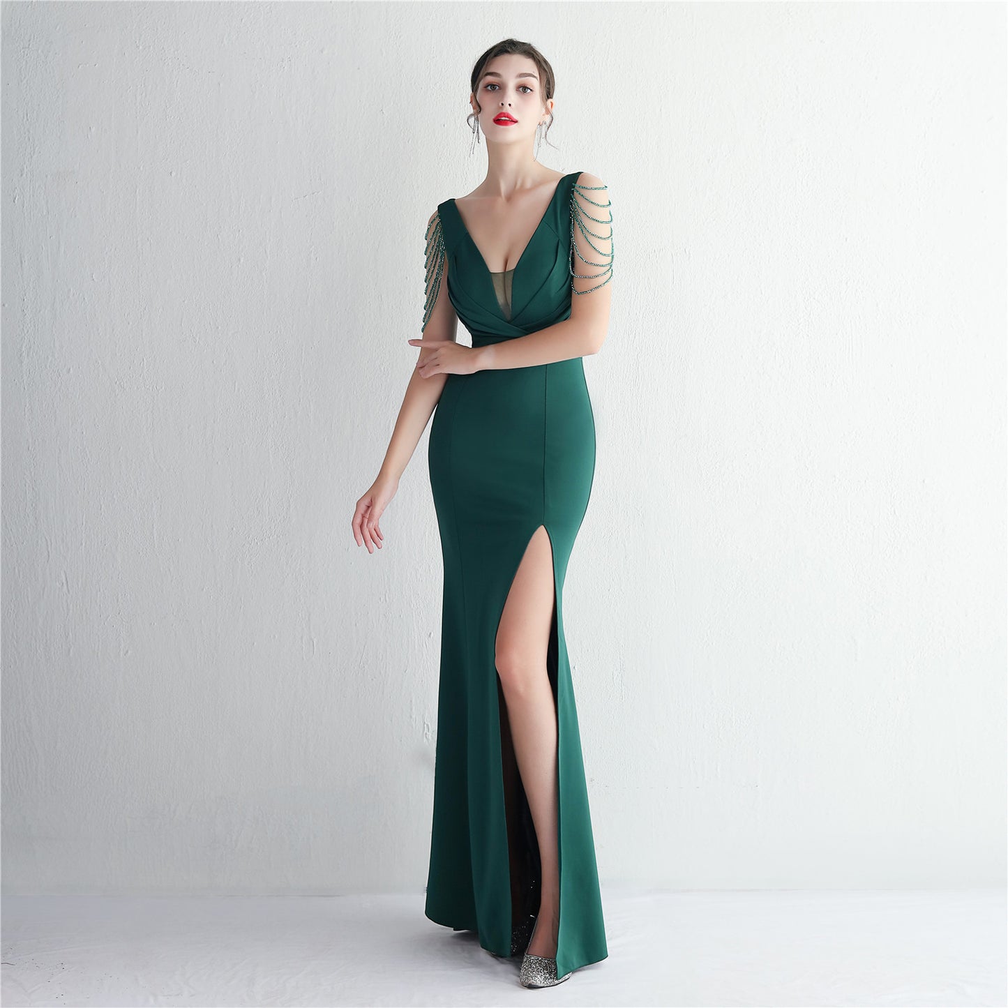 Satin Craft Beaded Long Banquet Slim Fit Evening Dress Elegant Long Sequin Annual Meeting Host