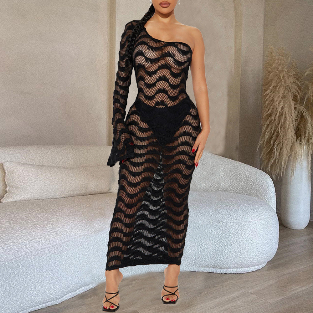 Vestido con manga acampanada y un solo hombro transparente con estampado principal para mujer