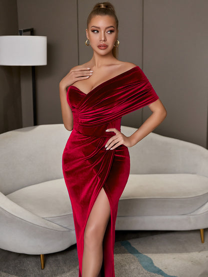 Robe de soirée longue en velours à une épaule et manches courtes pour femme, tenue sexy à fente haute, idéale pour les soirées en boîte de nuit