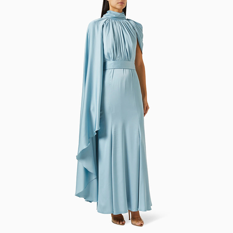 Robe longue plissée élégante à taille amincissante pour femme, col montant, épaule dénudée