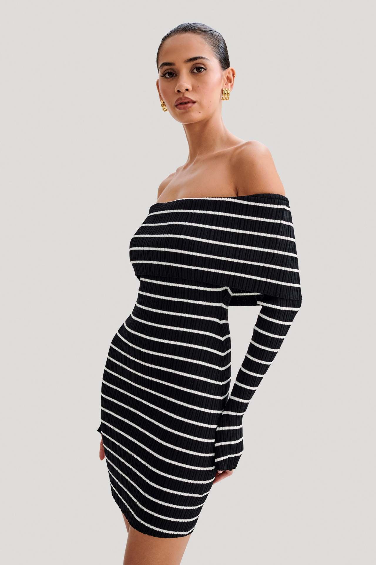 Beach Vacation Off Shoulder Striped Long Sleeve Off Shoulder Collar Knit Casual Short Dress Women