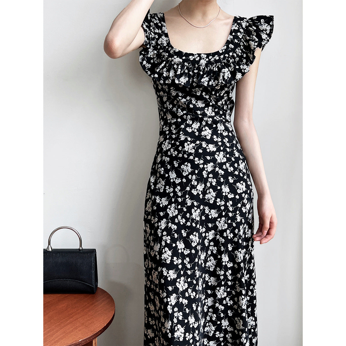 Square Collar Ruffled Floral Dress Women Summer Flying Sleeves Elegant Hepburn Dress