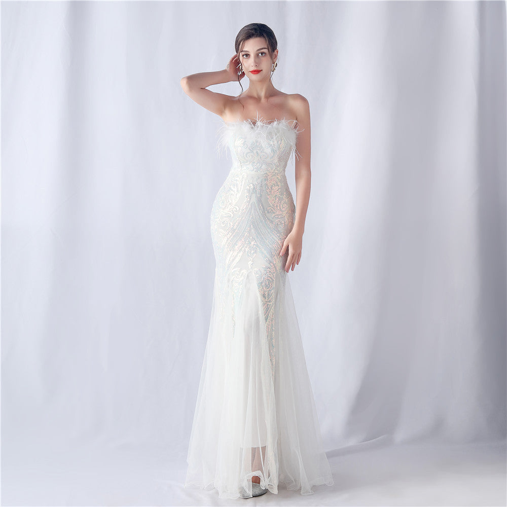 Plume d'autruche positionnement coupe florale mariage réunion annuelle bustier tubulaire paillettes gaze robe de soirée