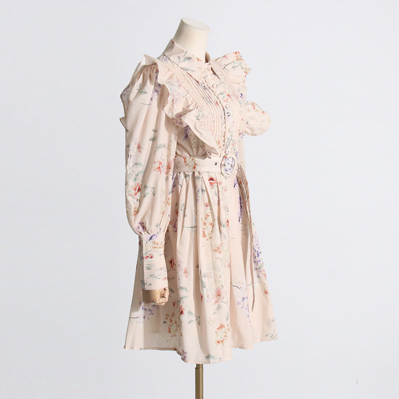 Robe élégante classique française pour femmes, coutures, oreilles en bois, petit design floral, robe plissée, robe courte pour femmes