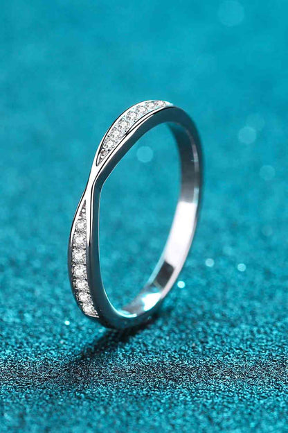 Bague plaquée rhodium moissanite