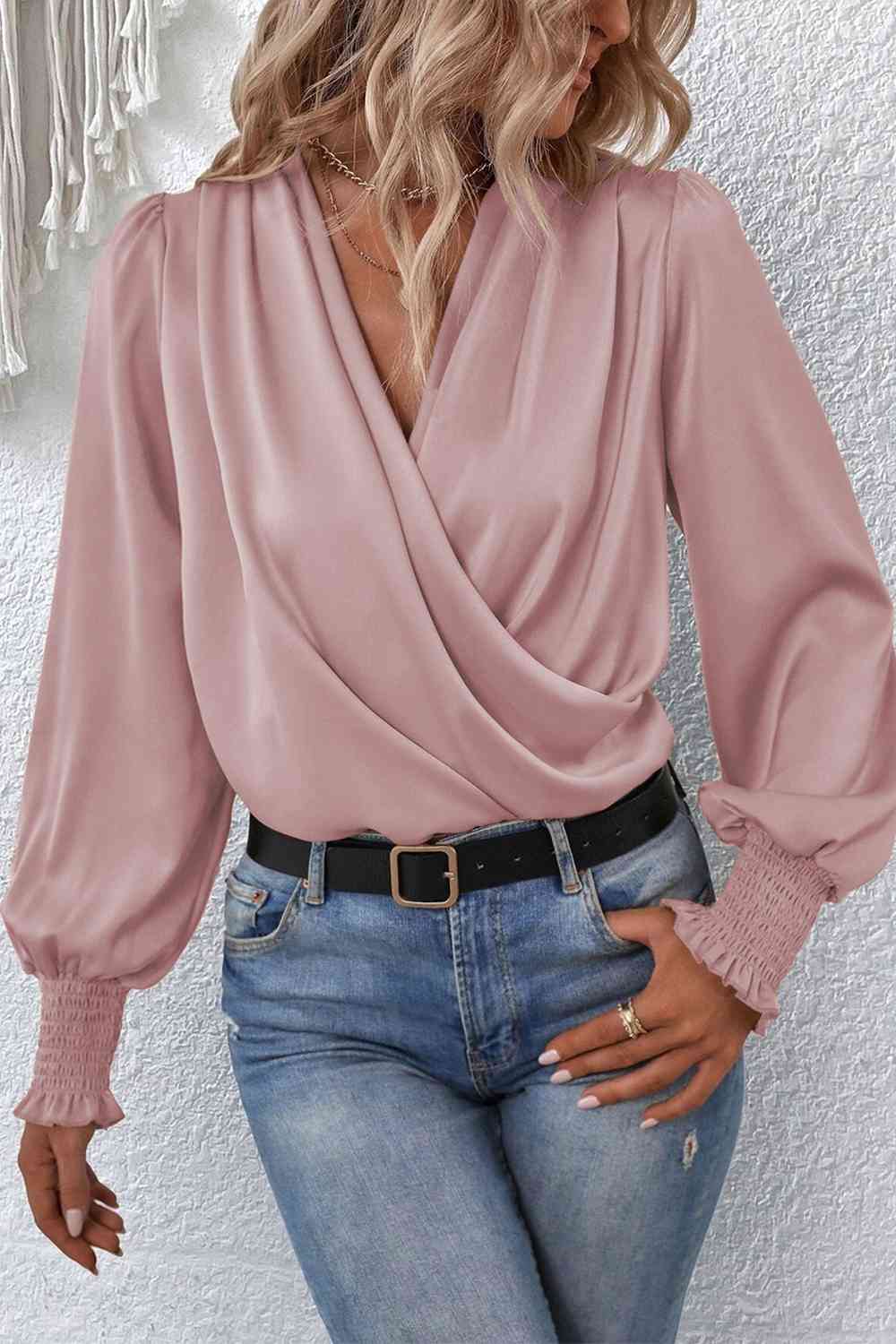 Blouse à manches lanternes et col surplis