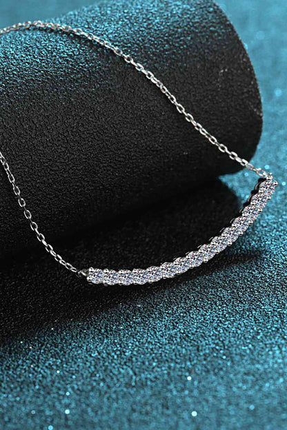 Collier barre incurvée en argent sterling