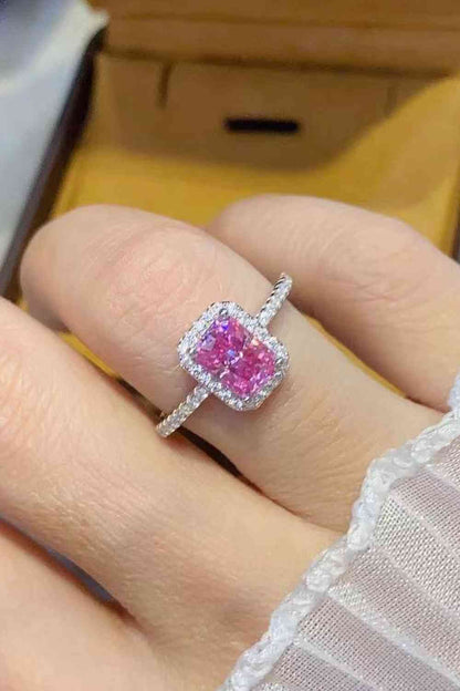 Bague Moissanite 2 carats collée sur vous