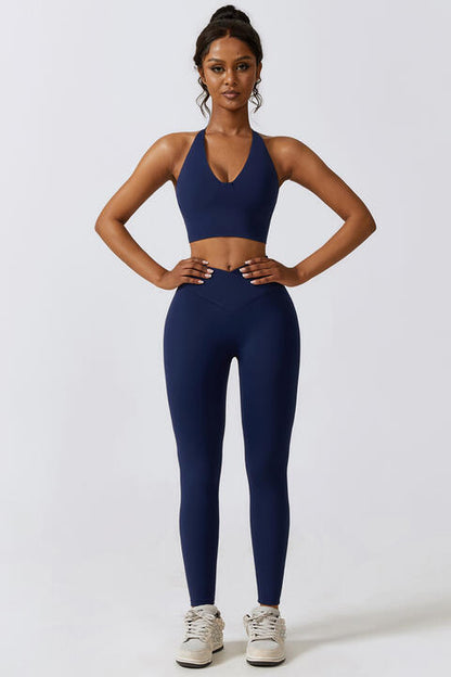 Conjunto de leggings y sujetador deportivo cruzado