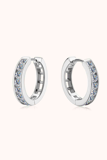 Boucles d'oreilles Huggie en argent sterling 925 Moissanite