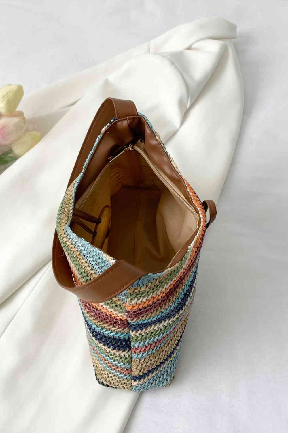 Sac bandoulière en paille multicolore adoré