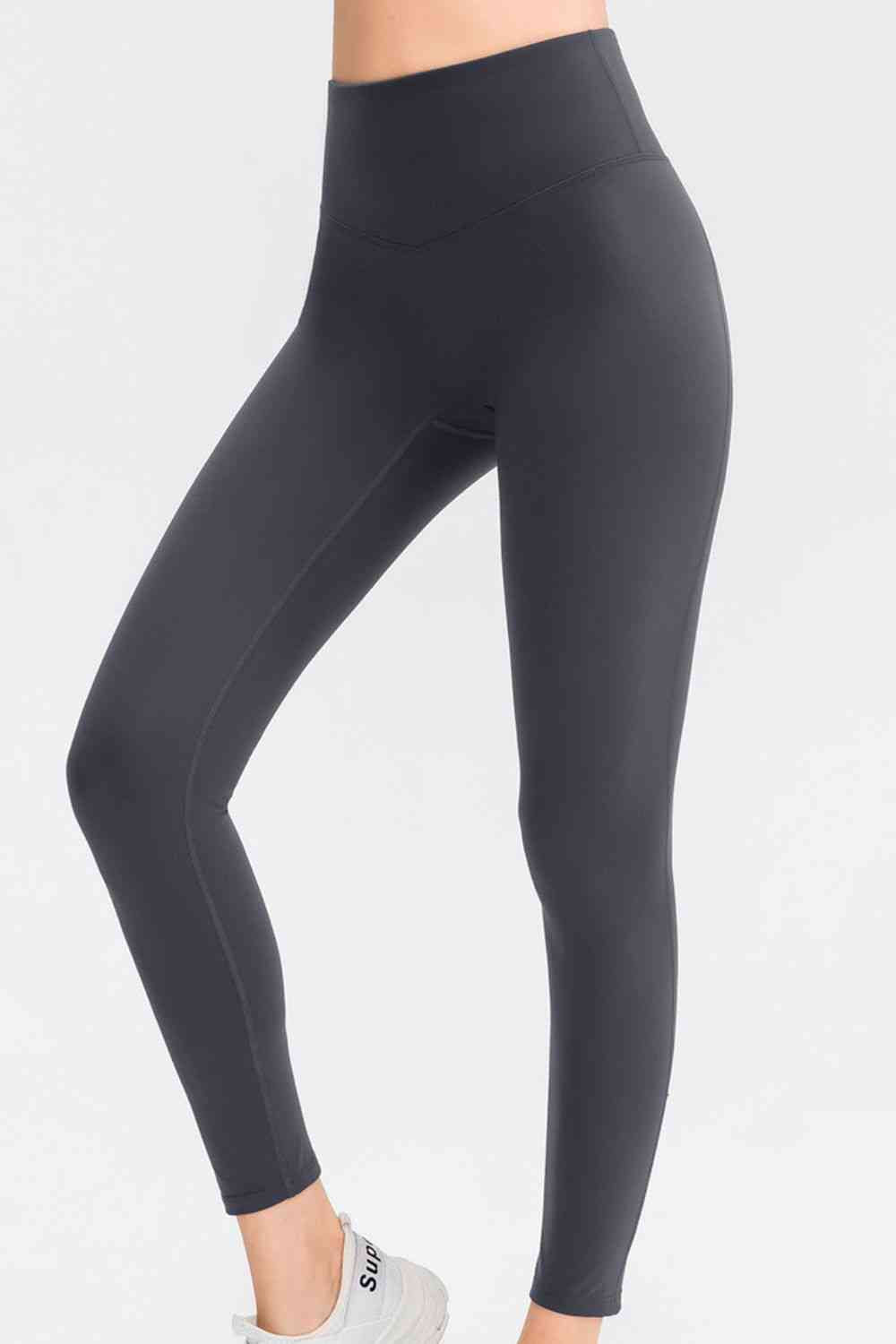 Pantalón deportivo largo slim fit con cinturilla ancha