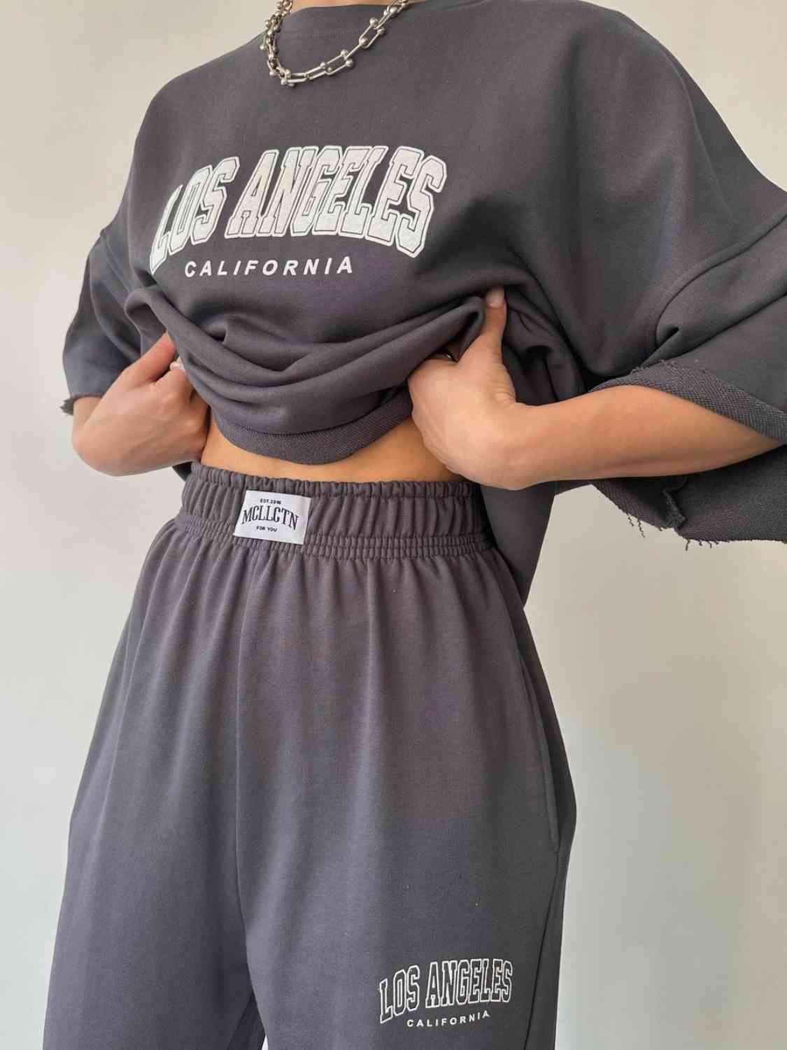 Conjunto de sudadera y pantalón deportivo con gráfico LOS ANGELES CALIFORNIA