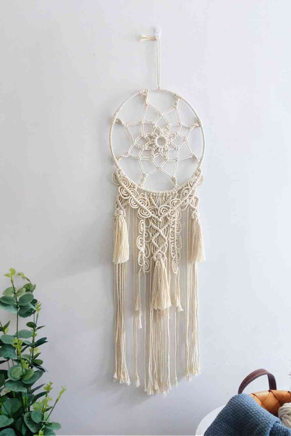 Decoración colgante de pared con flecos de macramé