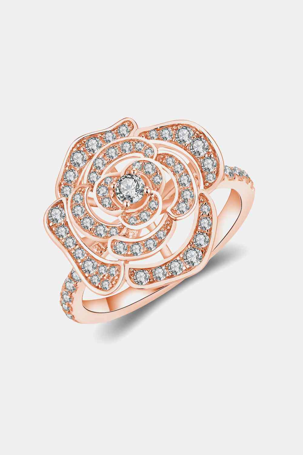 Anillo con forma de flor de moissanita